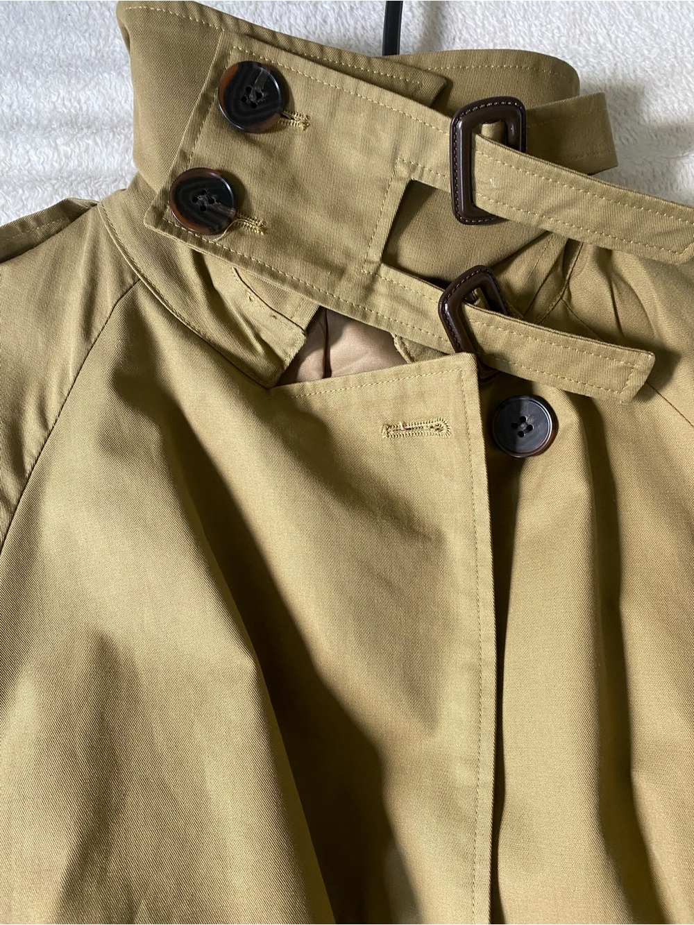 Classic Olive Trench Coat with Belt - Picture 2 of 5